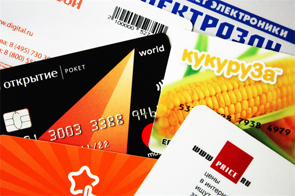 信用卡分别叫什么卡名，分别有什麼特色